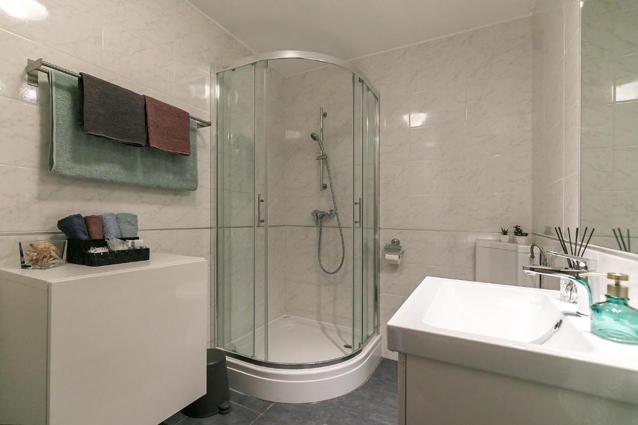 Apartments Dama Пореч Экстерьер фото